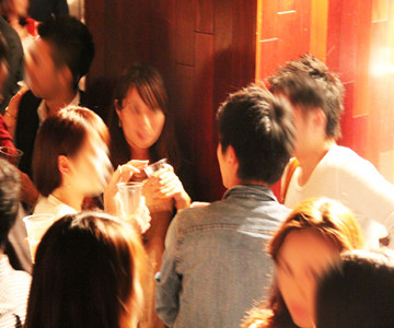【100名規模】【名古屋】誰でも参加しやすい街コン&恋活、友活パーティー★スタイリッシュ＆おしゃれな内装が女性に人気のカフェ＆レストラン『AOI cafe IZUMI』 開催